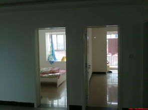 精裝新房出租 市府花苑二室兩廳，設(shè)施齊全，交通便利